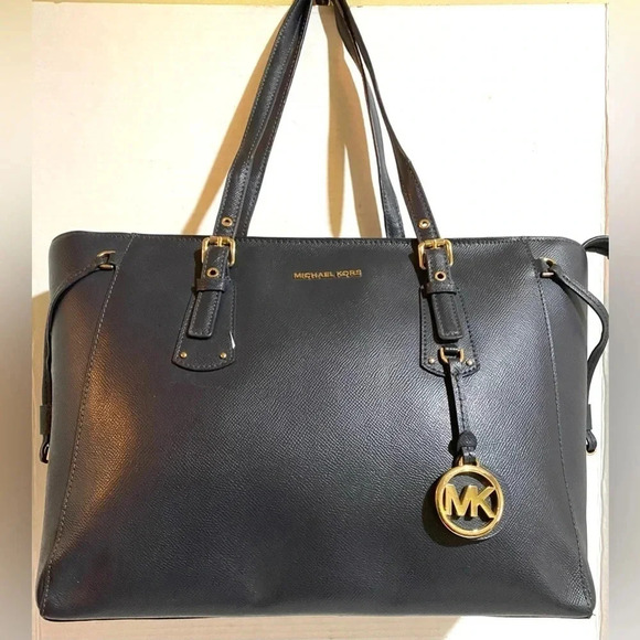 Michael kors navy blue saffiano leather satchel handbag